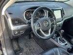 2016 Cherokee Thumbnail 19