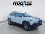 2016 Cherokee Thumbnail 2