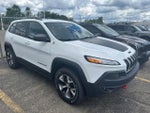 2016 Cherokee Thumbnail 25
