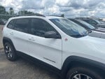 2016 Cherokee Thumbnail 27