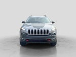 2017 Cherokee Thumbnail 9