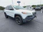 2017 Cherokee Thumbnail 2