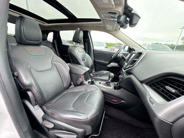 2017 Jeep Cherokee - $19,729
