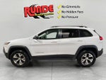 2016 Cherokee Thumbnail 3