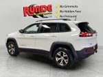 2016 Cherokee Thumbnail 4