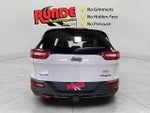 2016 Cherokee Thumbnail 5