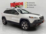 2016 Cherokee Thumbnail 8