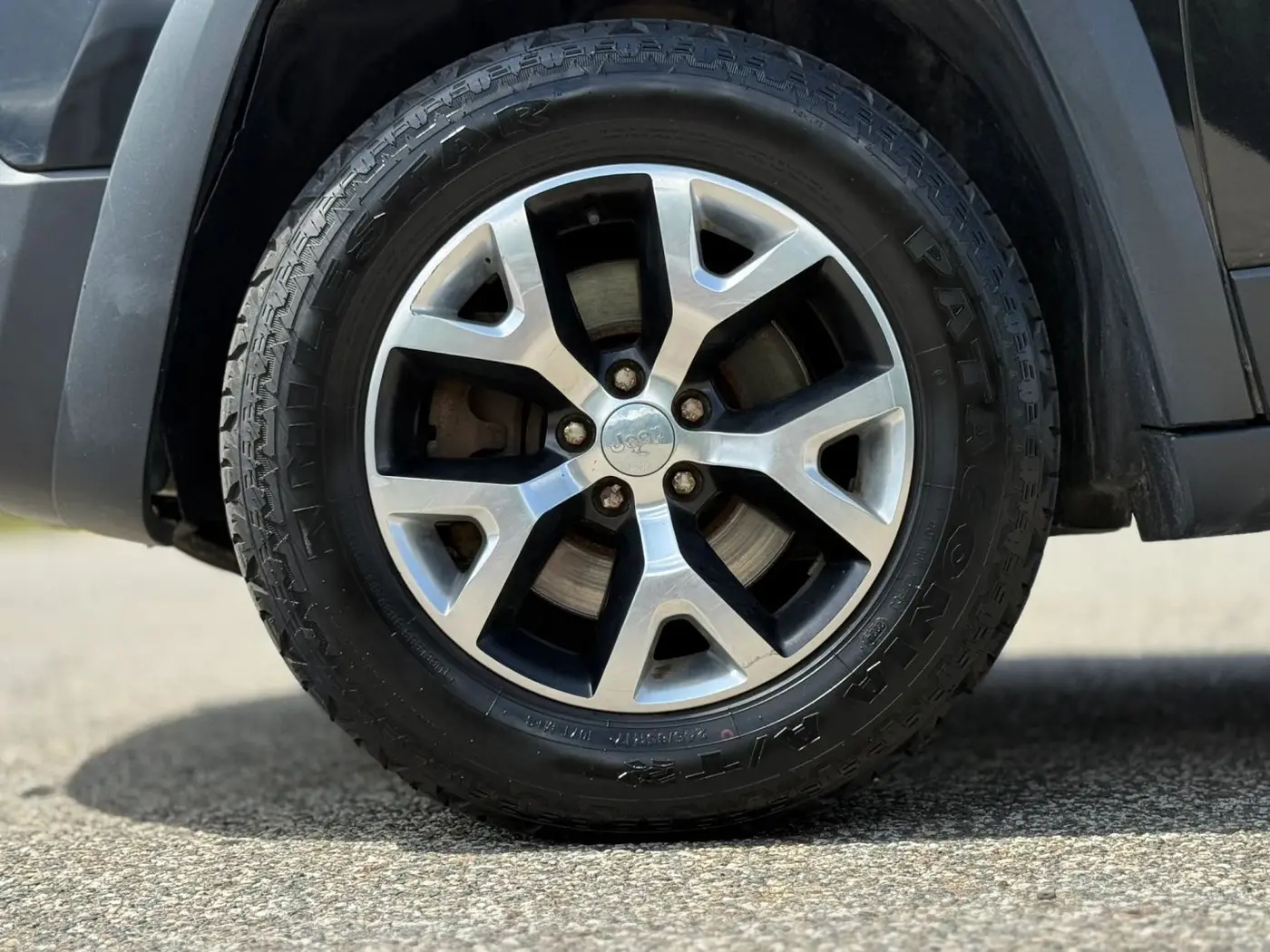 2015 Jeep Cherokee - $7,450