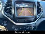 2014 Cherokee Thumbnail 30