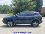 2014 Cherokee Thumbnail 23