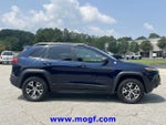 2014 Cherokee Thumbnail 25
