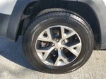 2017 Cherokee Thumbnail 7