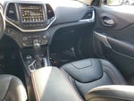 2017 Cherokee Thumbnail 15