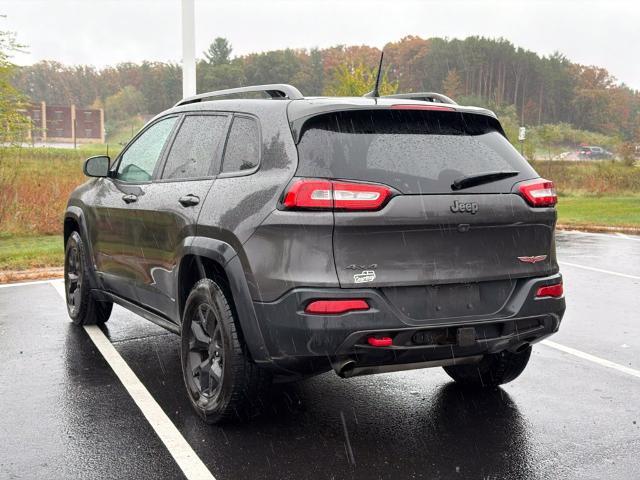2017 Jeep Cherokee - $11,999