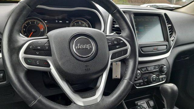 2017 Jeep Cherokee Trailhawk