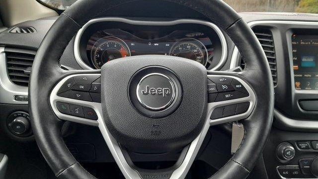 2017 Jeep Cherokee Trailhawk