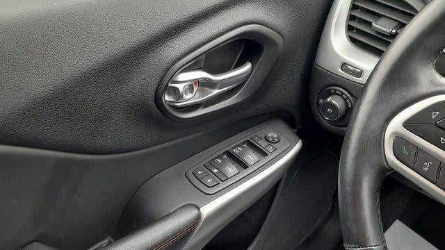 2017 Jeep Cherokee Trailhawk
