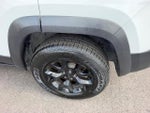 2015 Cherokee Thumbnail 9