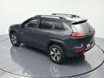 2016 Cherokee Thumbnail 36