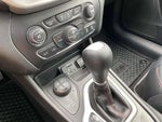 2017 Cherokee Thumbnail 17