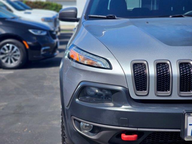 2017 Jeep Cherokee - $14,321