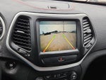2017 Cherokee Thumbnail 17