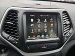 2017 Cherokee Thumbnail 19