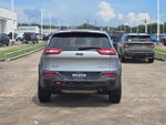2016 Cherokee Thumbnail 4