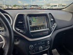 2016 Cherokee Thumbnail 23