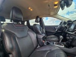 2016 Cherokee Thumbnail 29