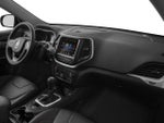 2016 Cherokee Thumbnail 18