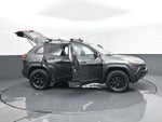2016 Cherokee Thumbnail 28