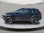 2017 Cherokee Thumbnail 2