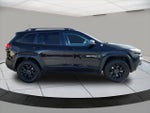2017 Cherokee Thumbnail 6