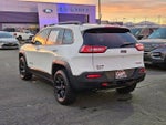 2017 Cherokee Thumbnail 5