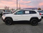 2017 Cherokee Thumbnail 6
