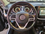 2017 Cherokee Thumbnail 16