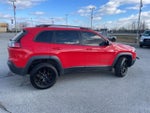 2019 Cherokee Thumbnail 17