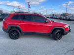 2019 Cherokee Thumbnail 18