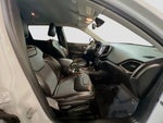 2019 Cherokee Thumbnail 20
