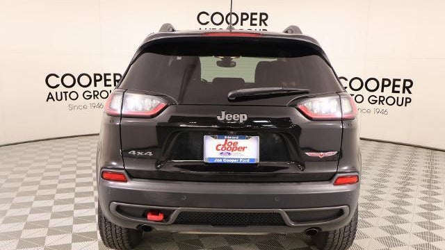 2020 Jeep Cherokee Trailhawk