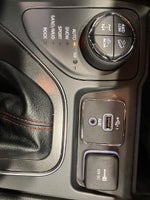 2020 Cherokee Thumbnail 16