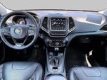 2021 Cherokee Thumbnail 16