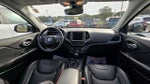 2022 Cherokee Thumbnail 25