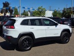 2018 Cherokee Thumbnail 30