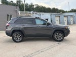 2022 Cherokee Thumbnail 3