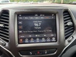 2022 Cherokee Thumbnail 24