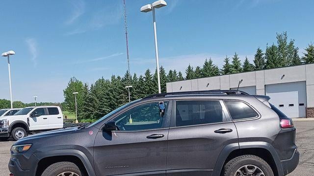 2022 Jeep Cherokee Trailhawk