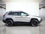 2018 Cherokee Thumbnail 5