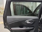 2019 Cherokee Thumbnail 4